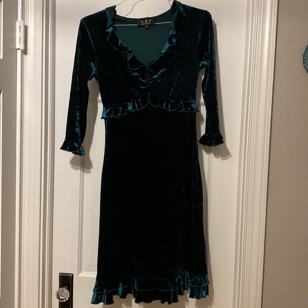 Abs green velour dress size small
